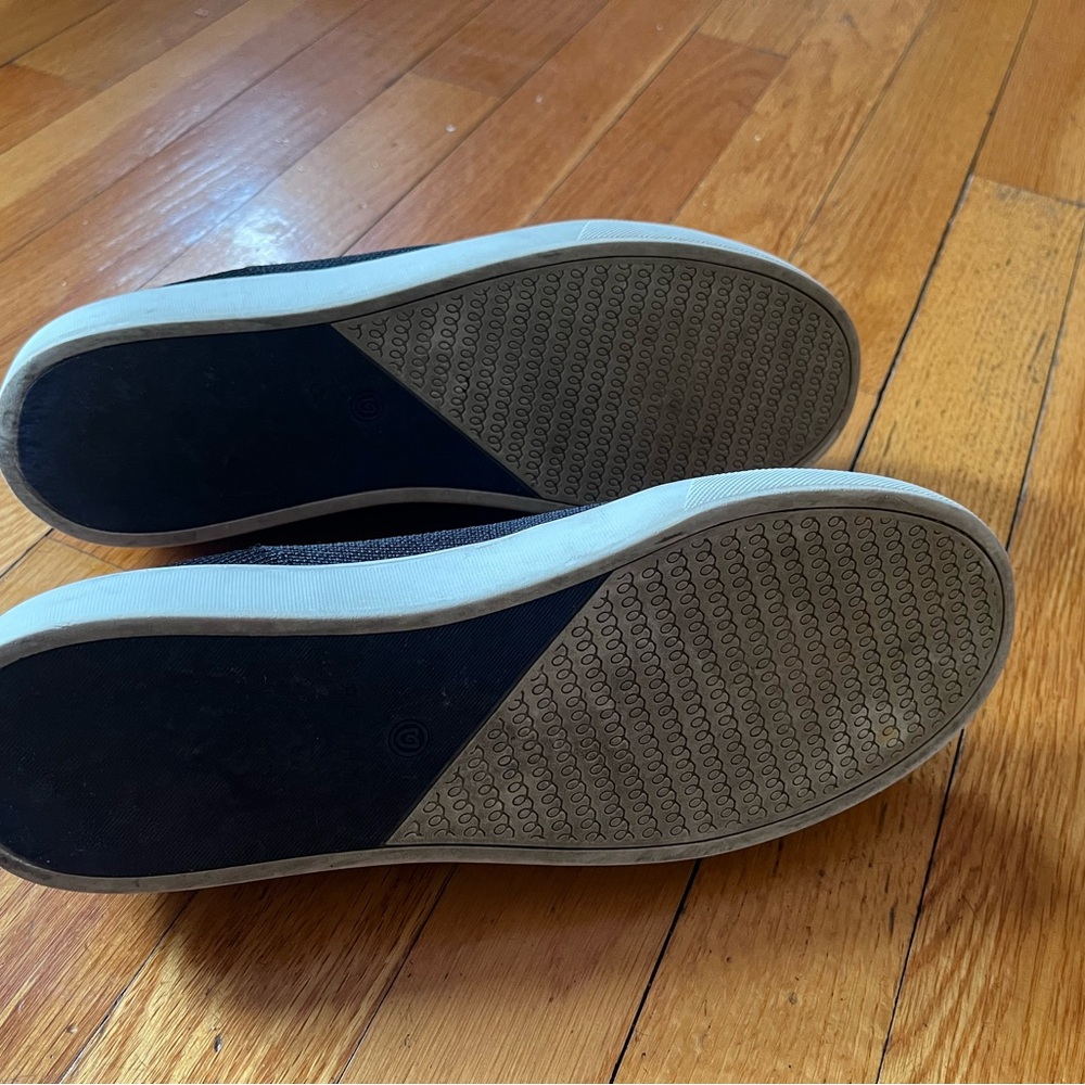 Rothy’s The Original Slip on Sneaker (Black) - Picture 4 of 7
